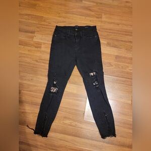 Judy Blue Charcoal Distressed Skinny Jeans